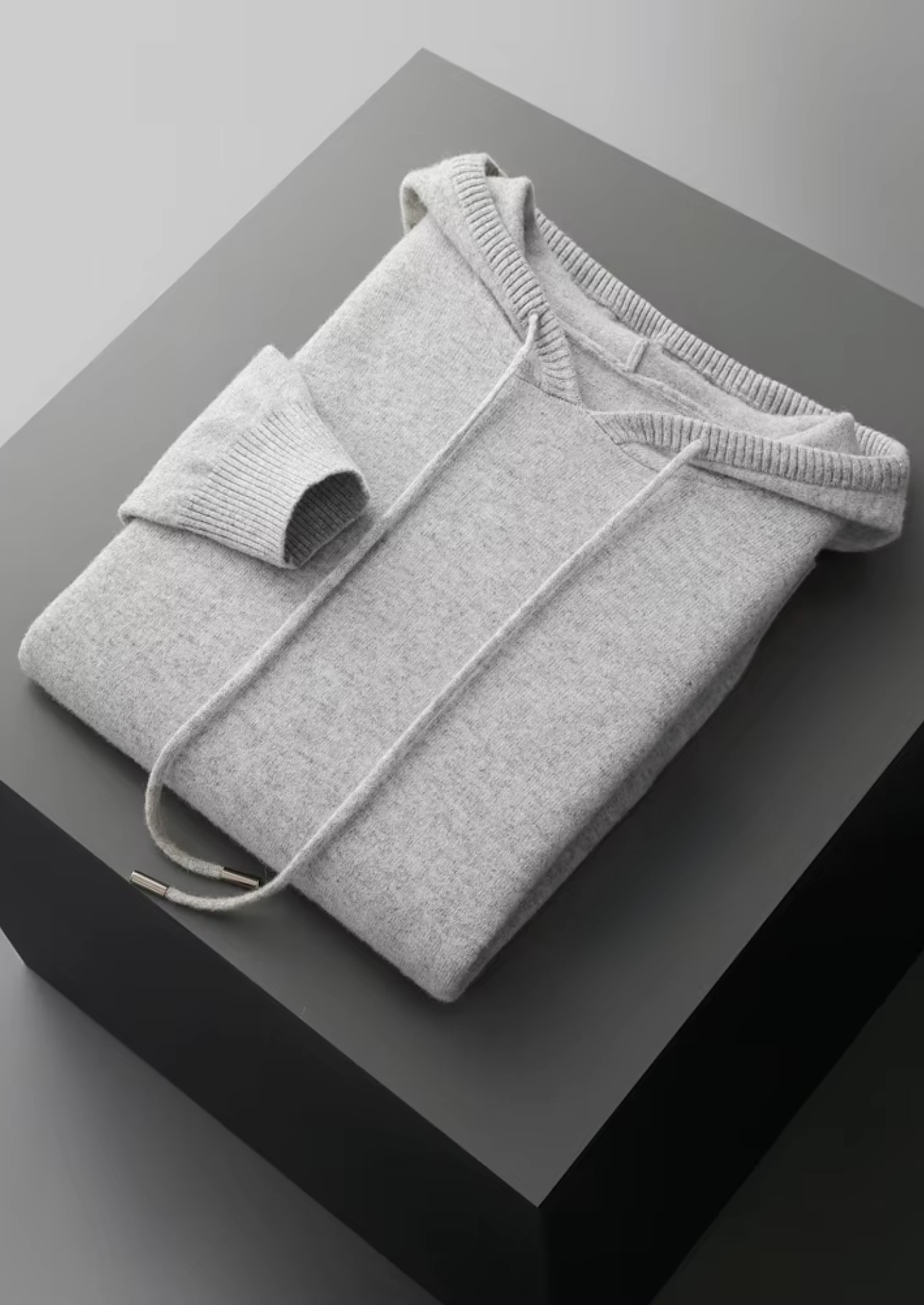 PURE EXTRA-FINE MERINO WOOL LEISURE HOODIE