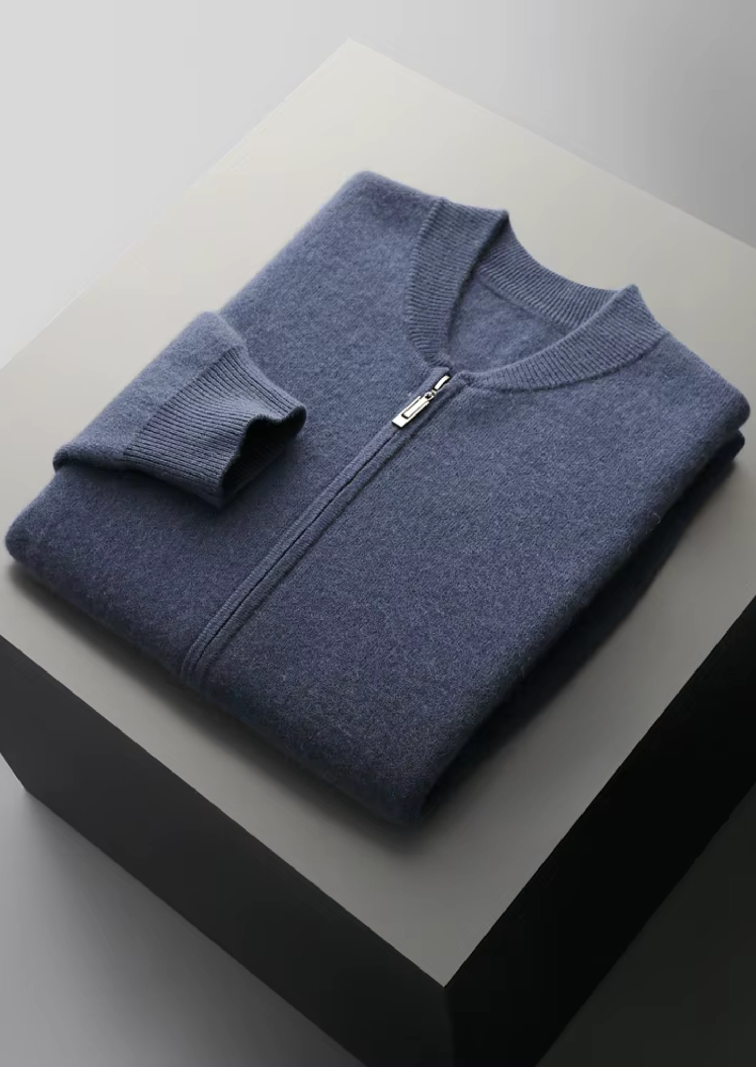 PURE EXTRA-FINE MERINO WOOL V-NECK CARDIGAN