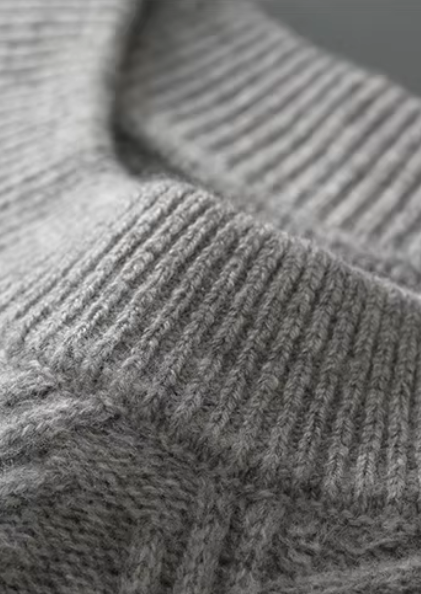 PURE EXTRA-FINE MERINO WOOL HERRINGBONE CREWNECK