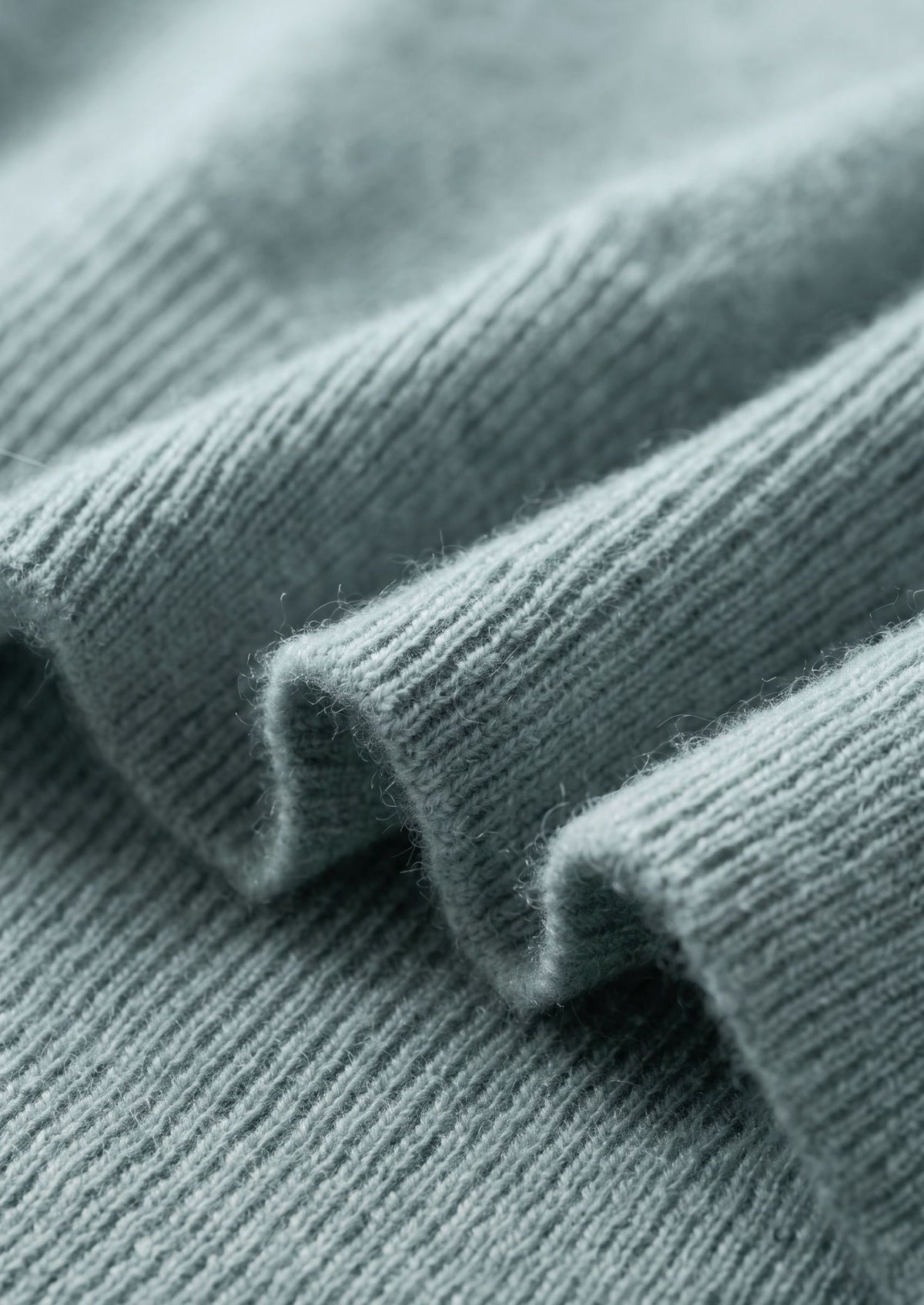Premium Cashmere Classic Crewneck T-Shirt - Turquoise