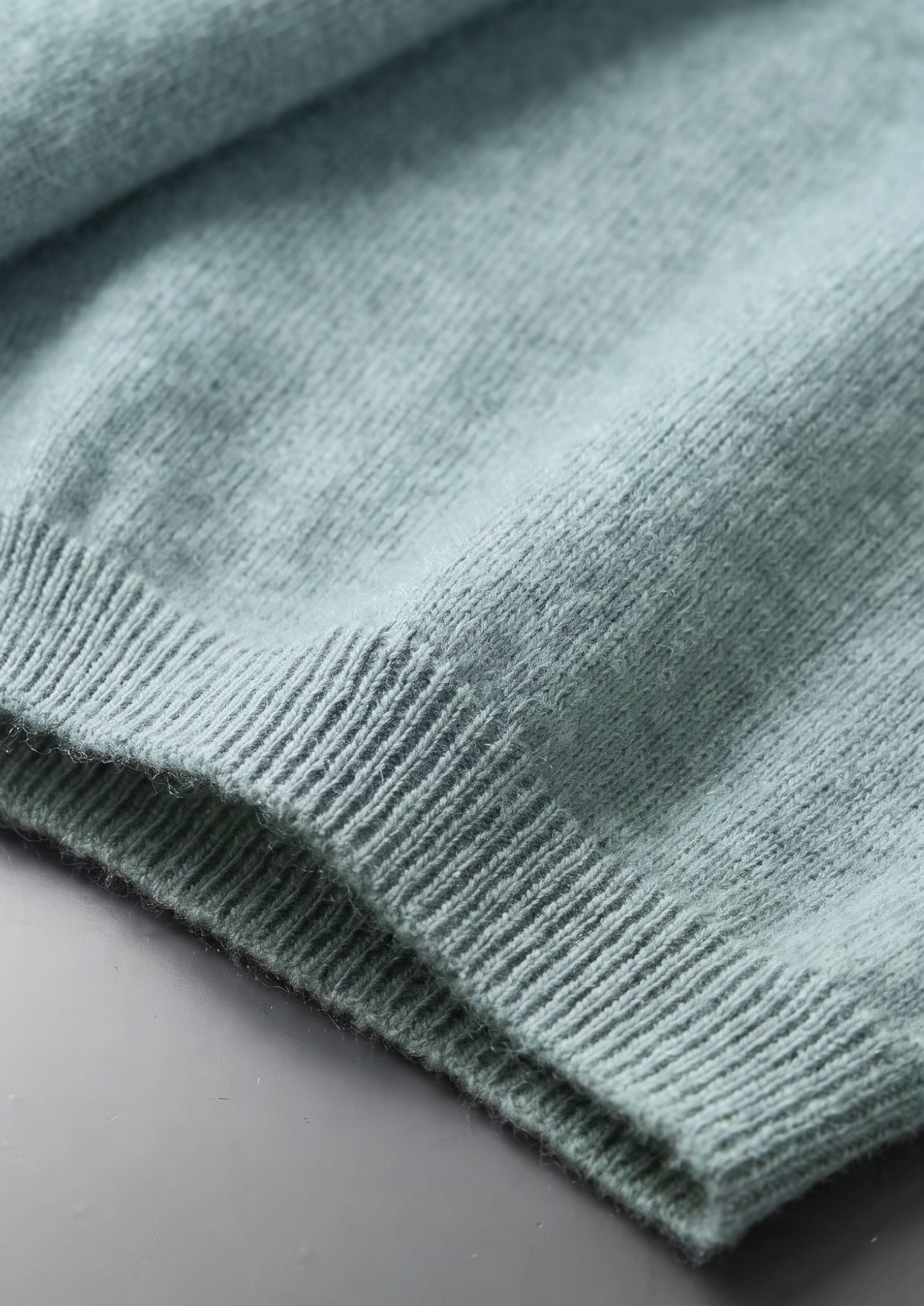 Premium Cashmere Classic Crewneck T-Shirt - Turquoise