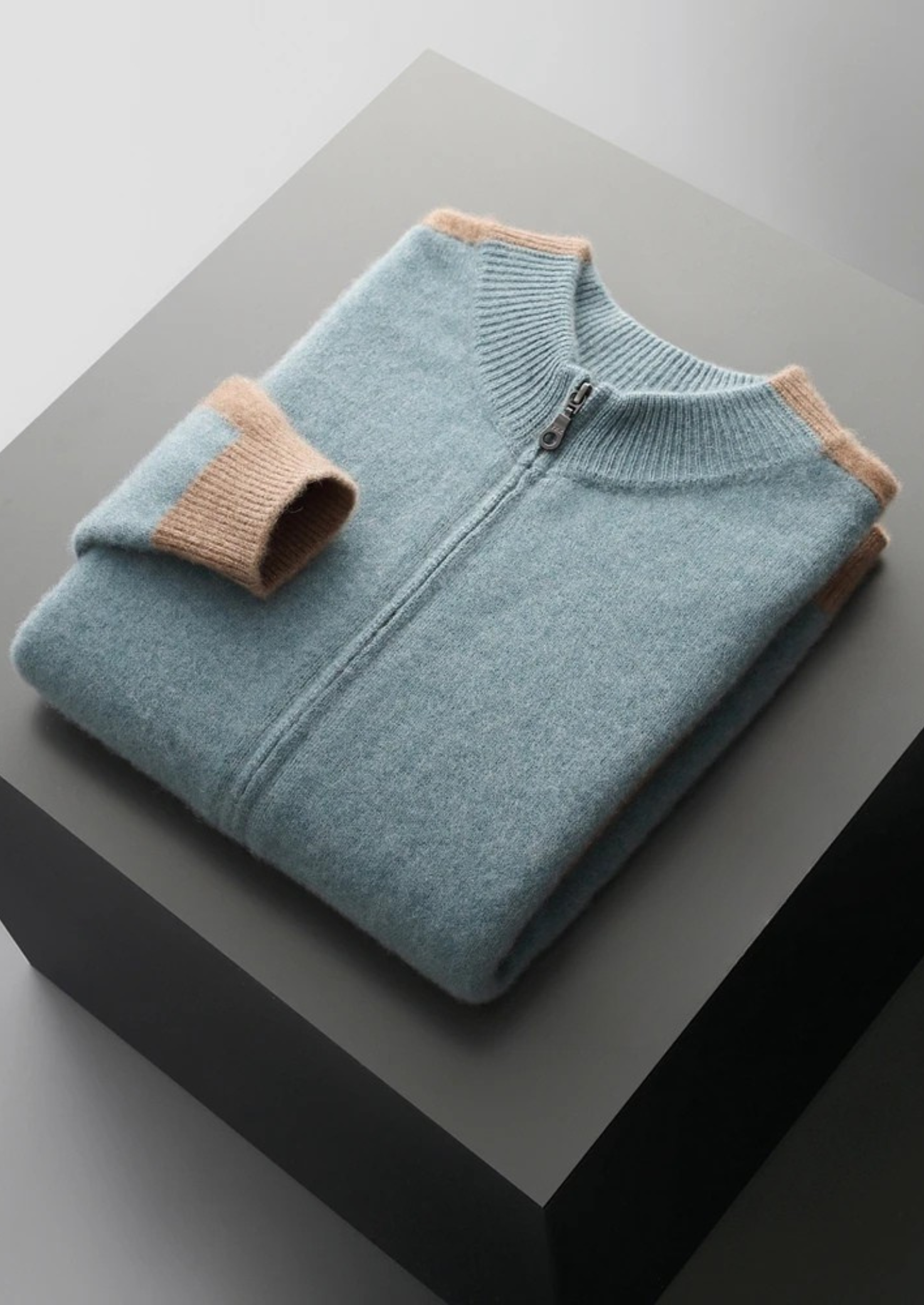 PURE EXTRA-FINE MERINO WOOL ZIP CARDIGAN