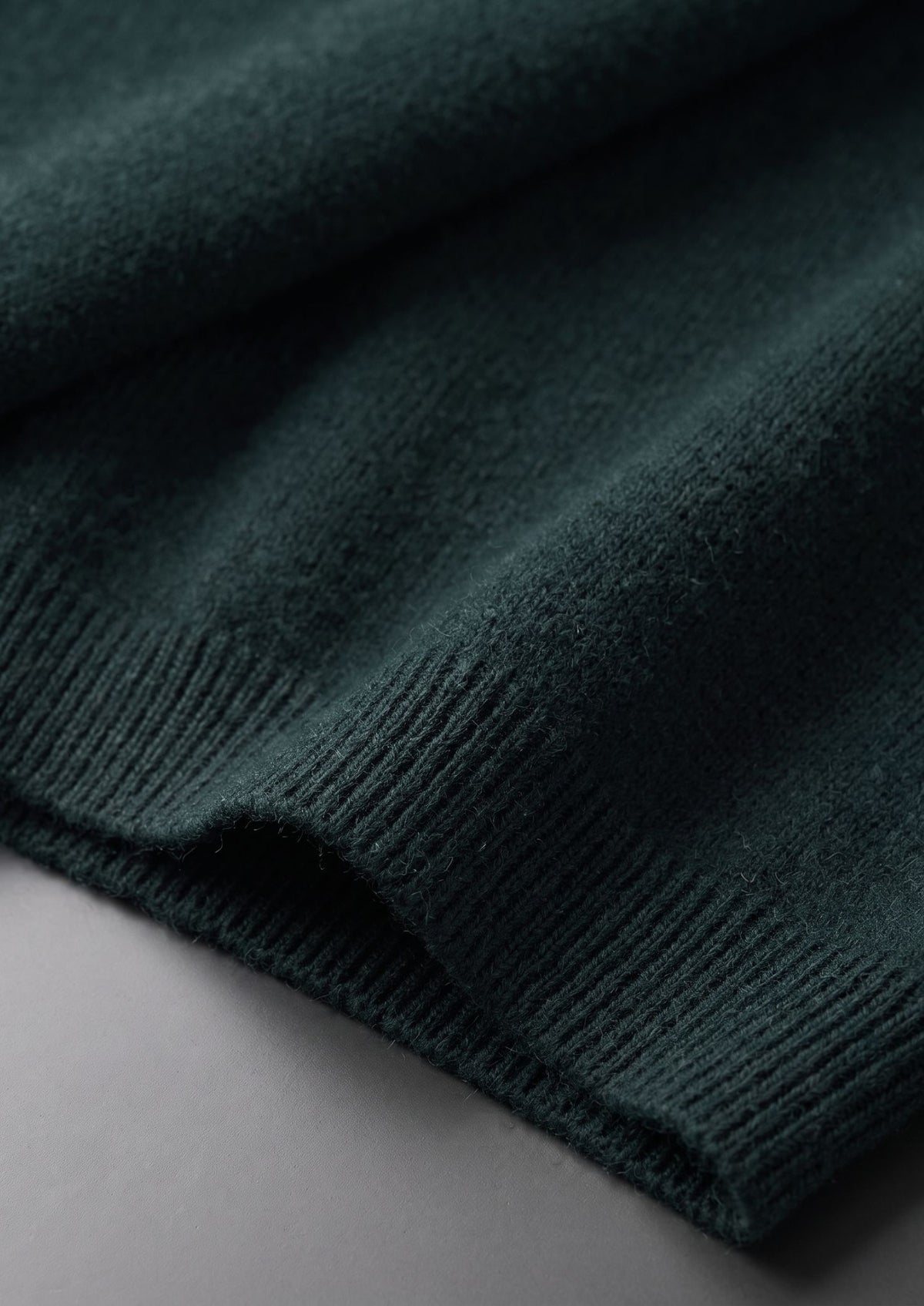 Premium Cashmere Classic Crewneck T-Shirt - Sea Green