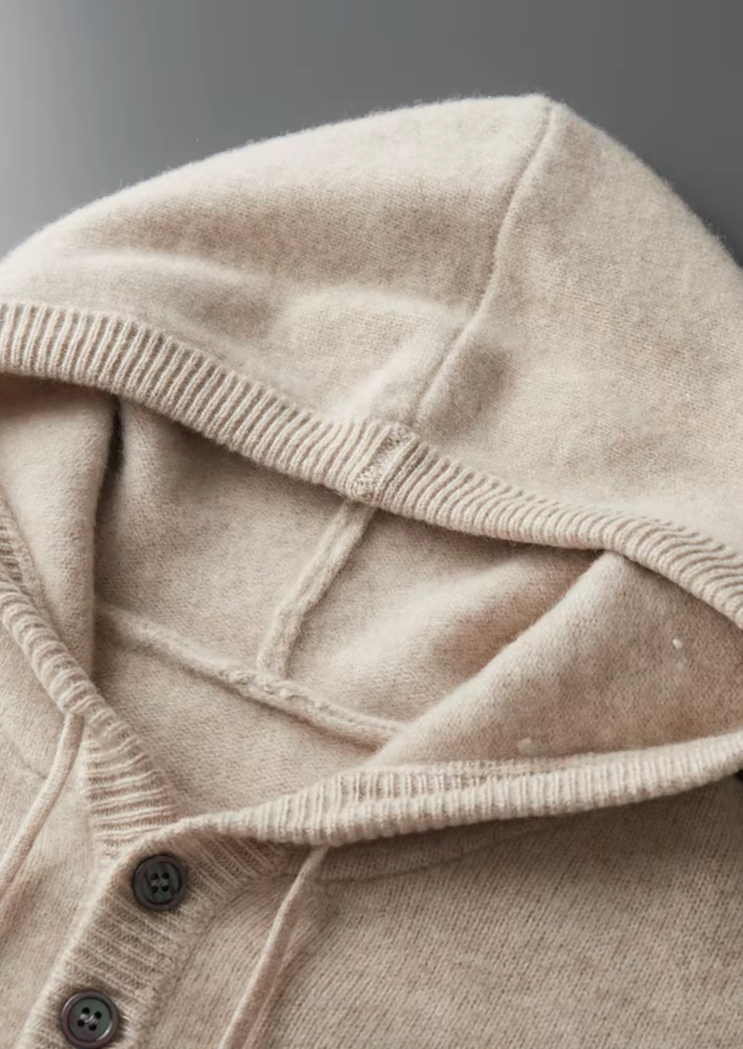 PURE EXTRA-FINE MERINO WOOL BUTTON HOODIE