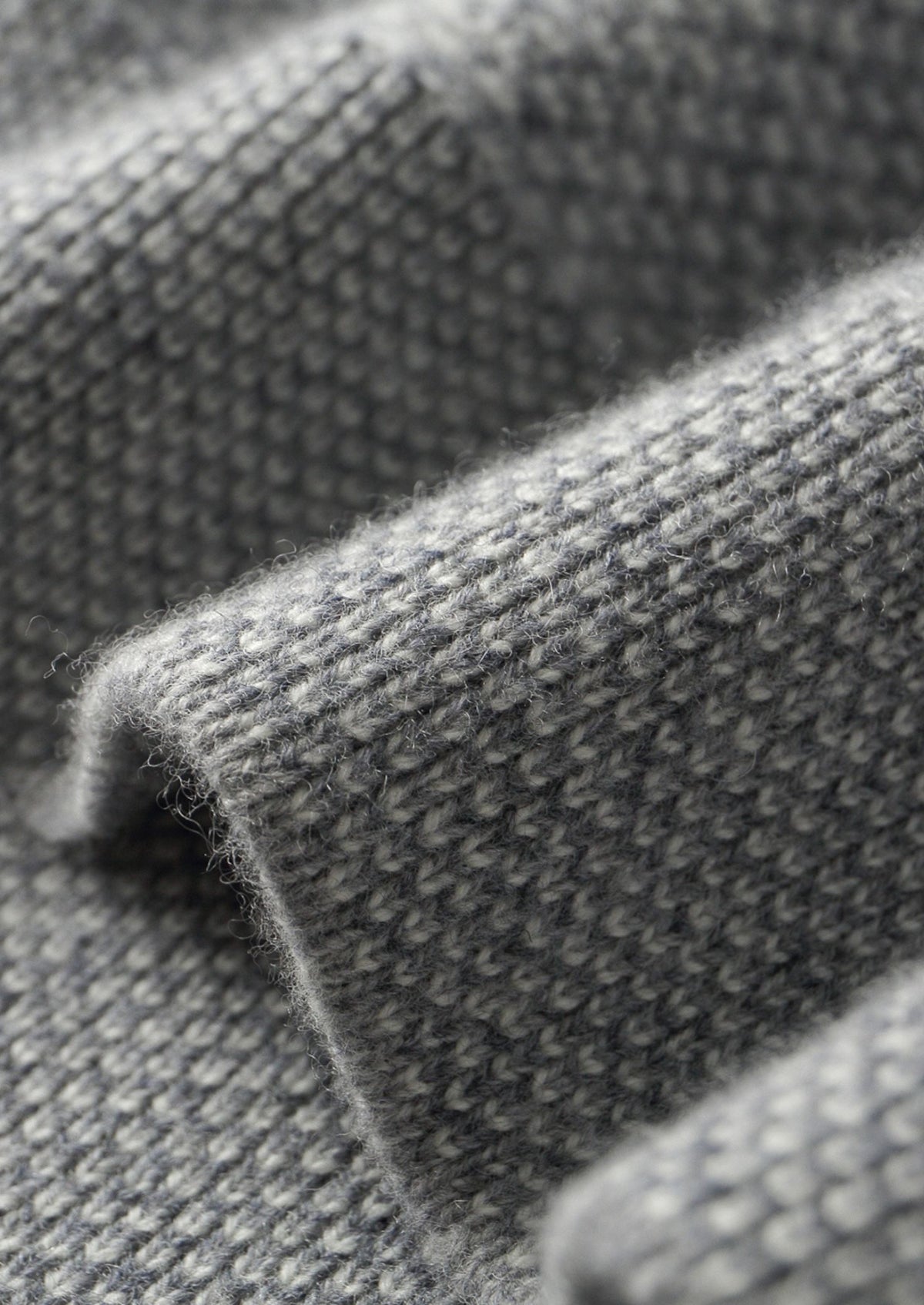 Pure Extra-Fine Merino Wool Light Gray Jaquard Set