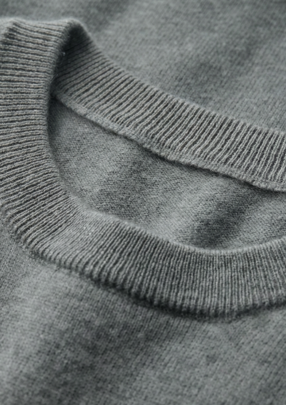 Premium Cashmere Classic Crewneck T-Shirt - Shadow Flint