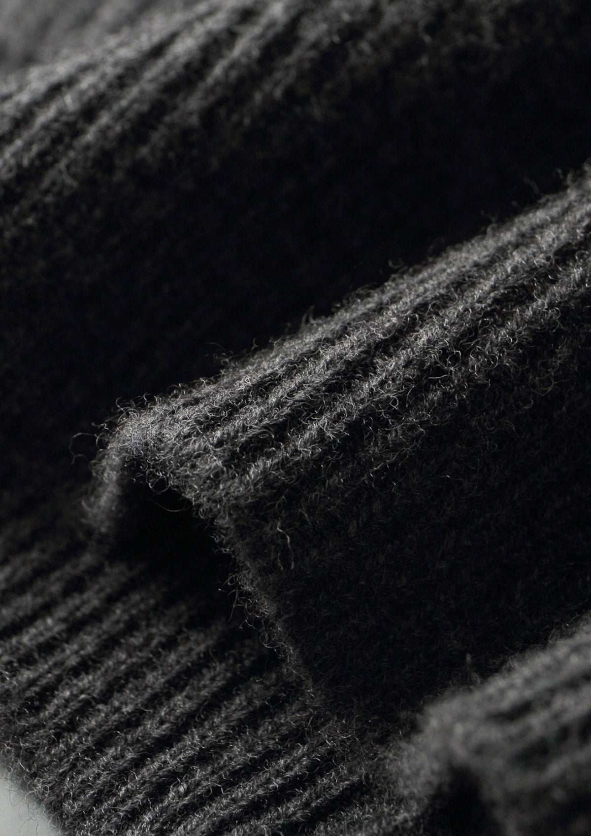 Pure Extra-Fine Merino Wool Ribbed Button Hoodie
