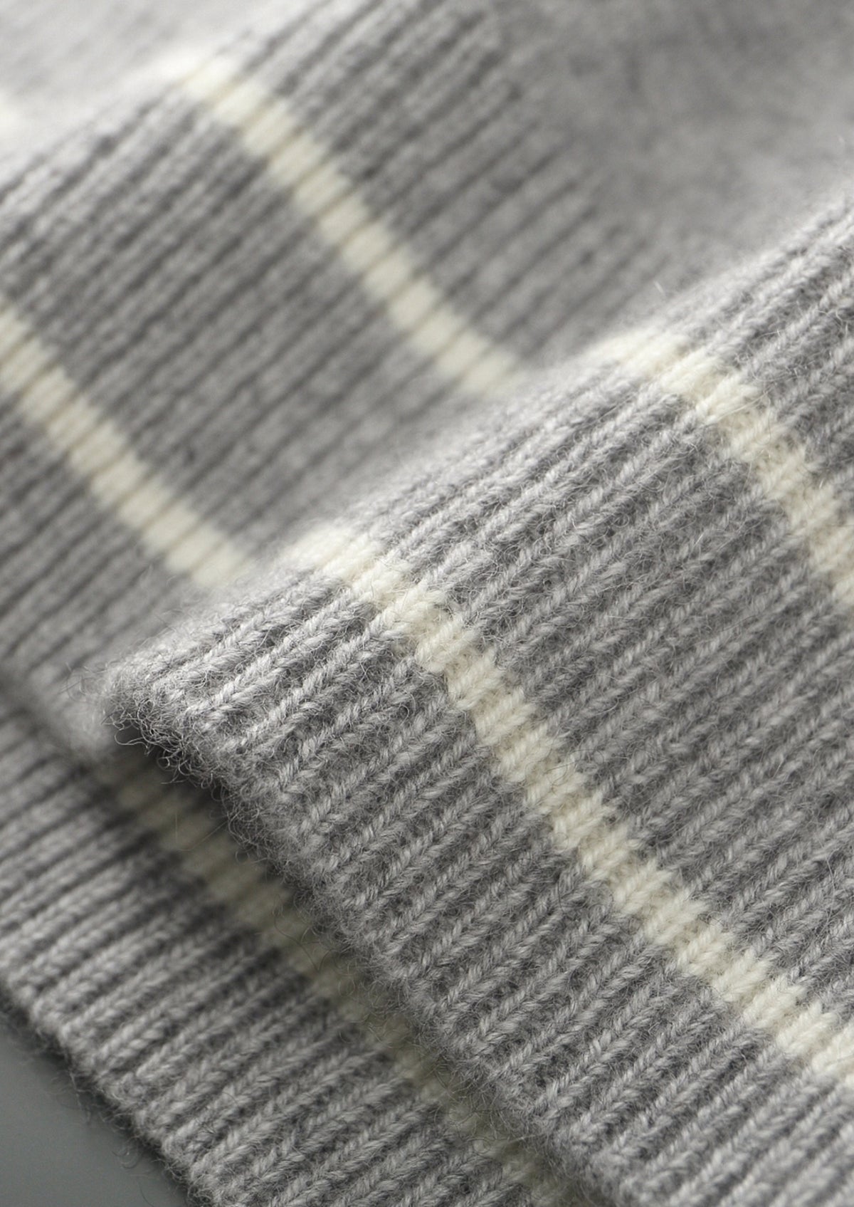Pure Extra-Fine Merino Wool Contrast Zip Cardigan