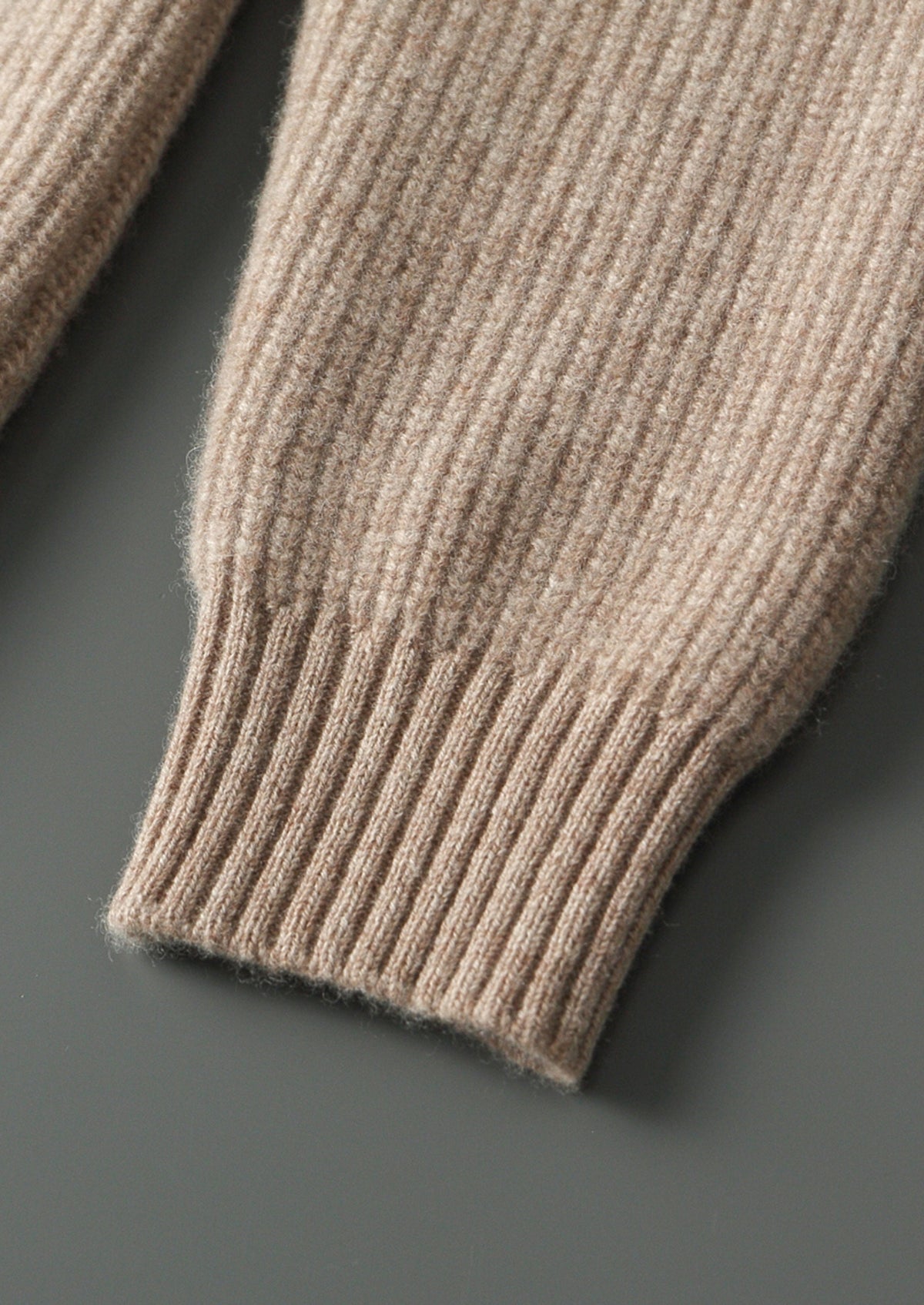 Pure Extra-Fine Merino Wool Ribbed Funnel Neck