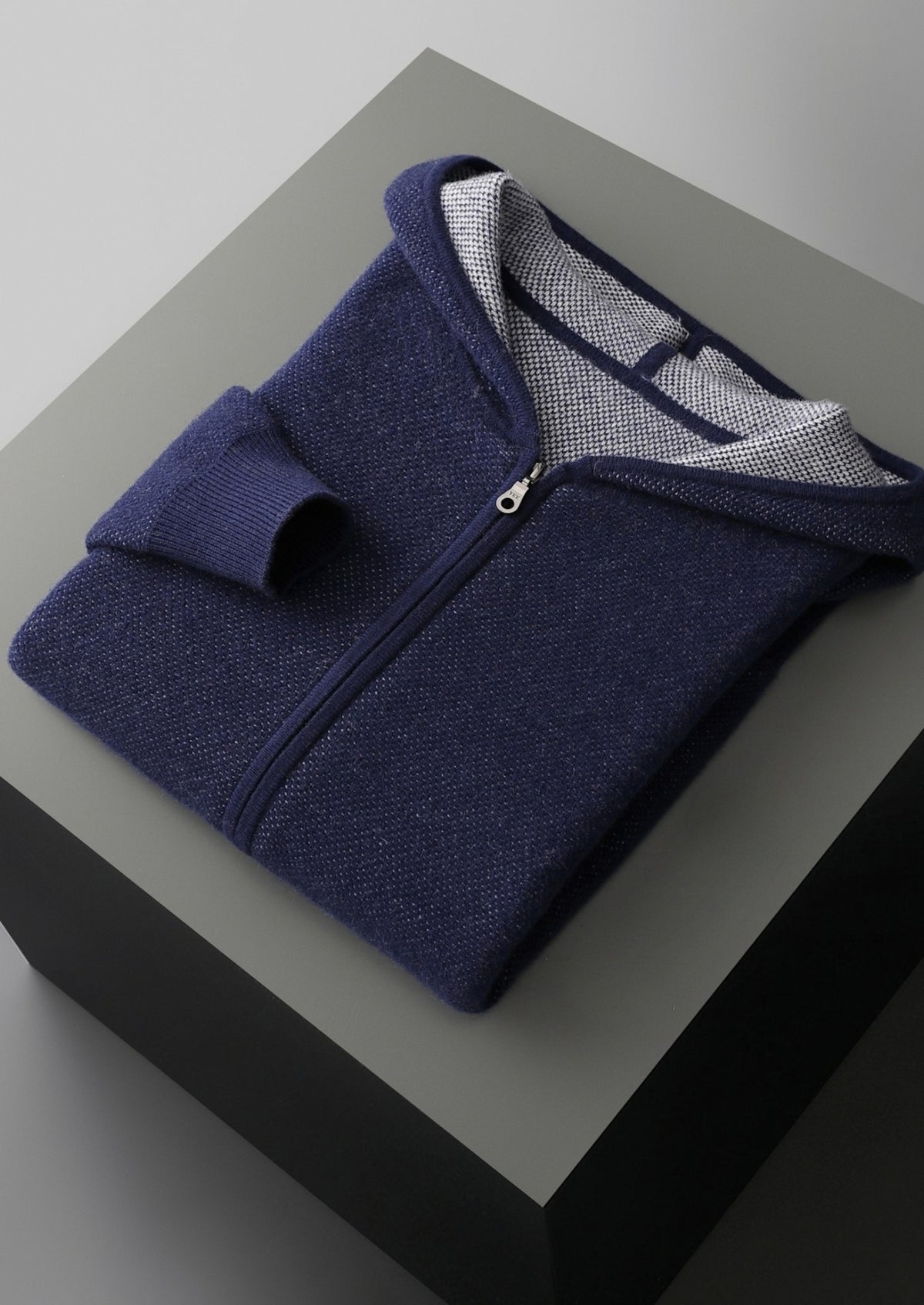 Pure Extra-Fine Merino Wool Jacquard Zip Hoodie