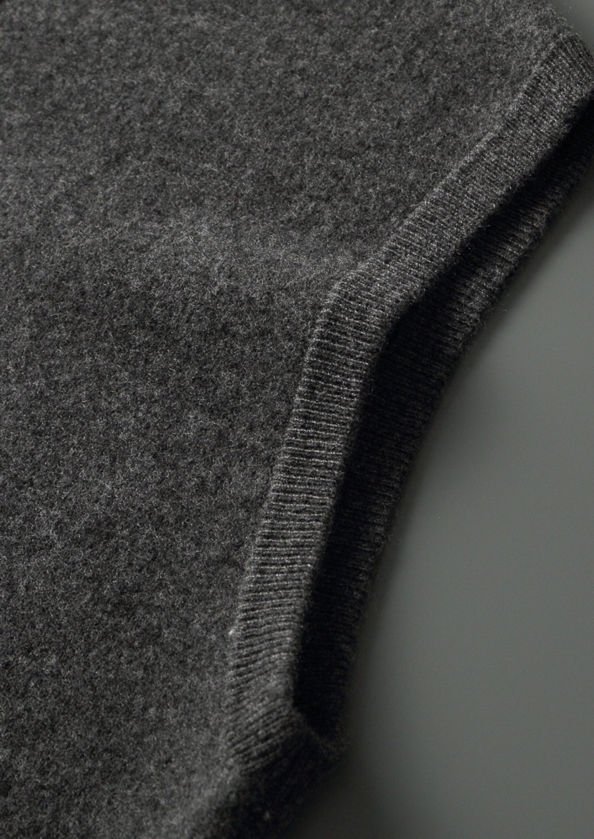 Pure Extra-Fine Merino Wool Zipper Vest