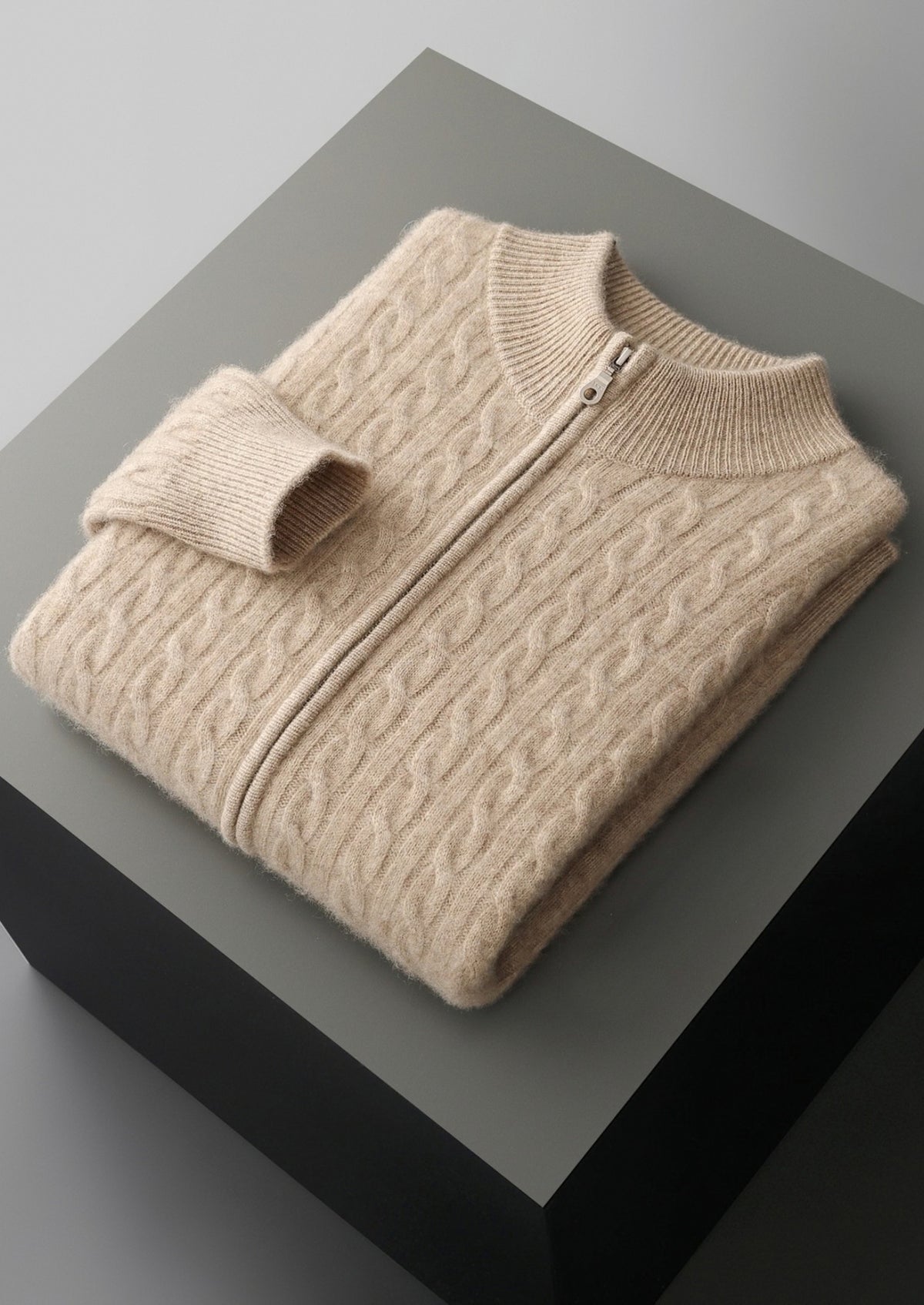 Pure Extra-Fine Merino Wool Cable Knit Zip Cardigan