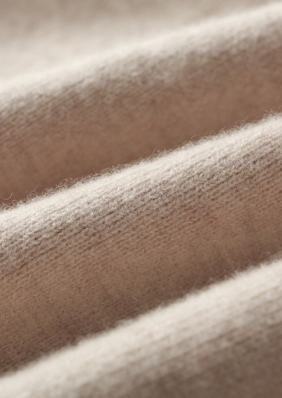 Pure Extra-Fine Merino Wool Essential Zip Cardigan