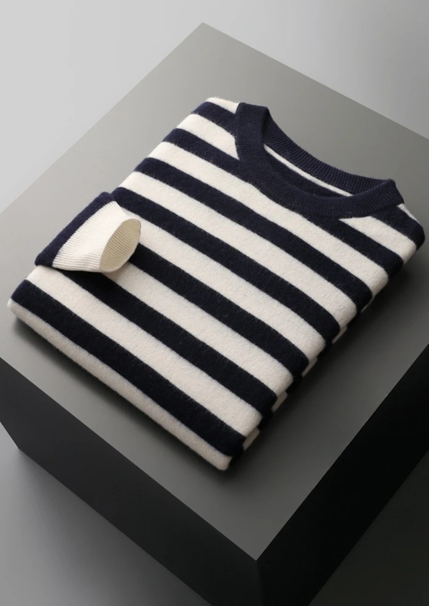 MERINO STRIPED CREWNECK