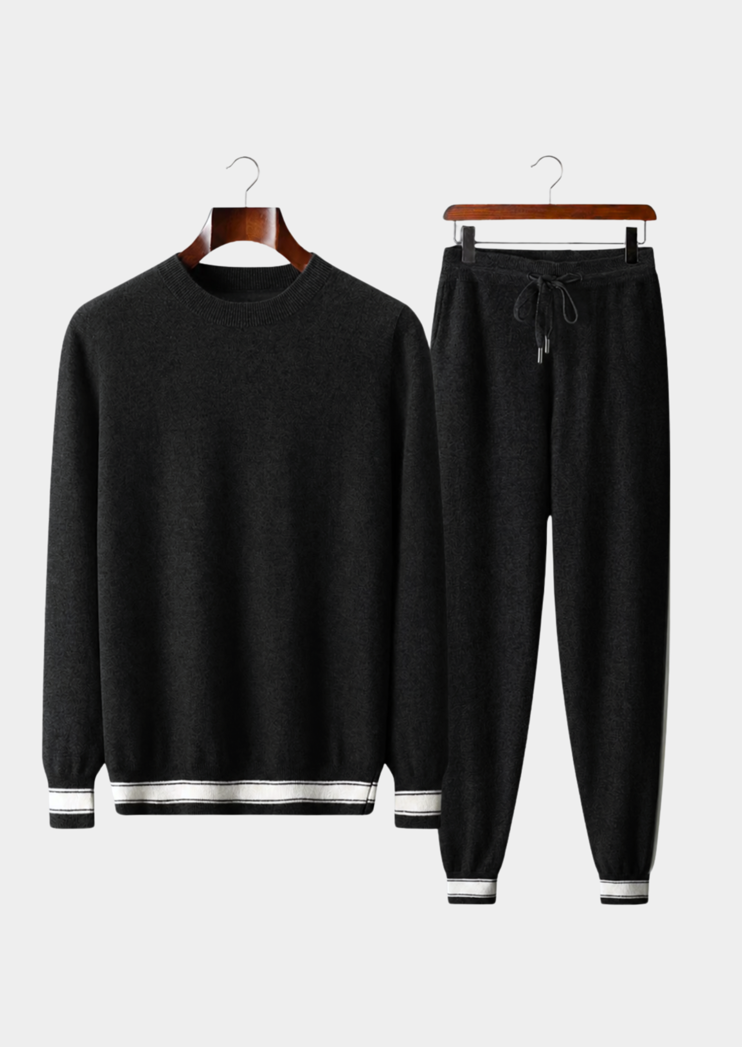 PREMIUM CASHMERE BLACK VIENNA LEISURE SET