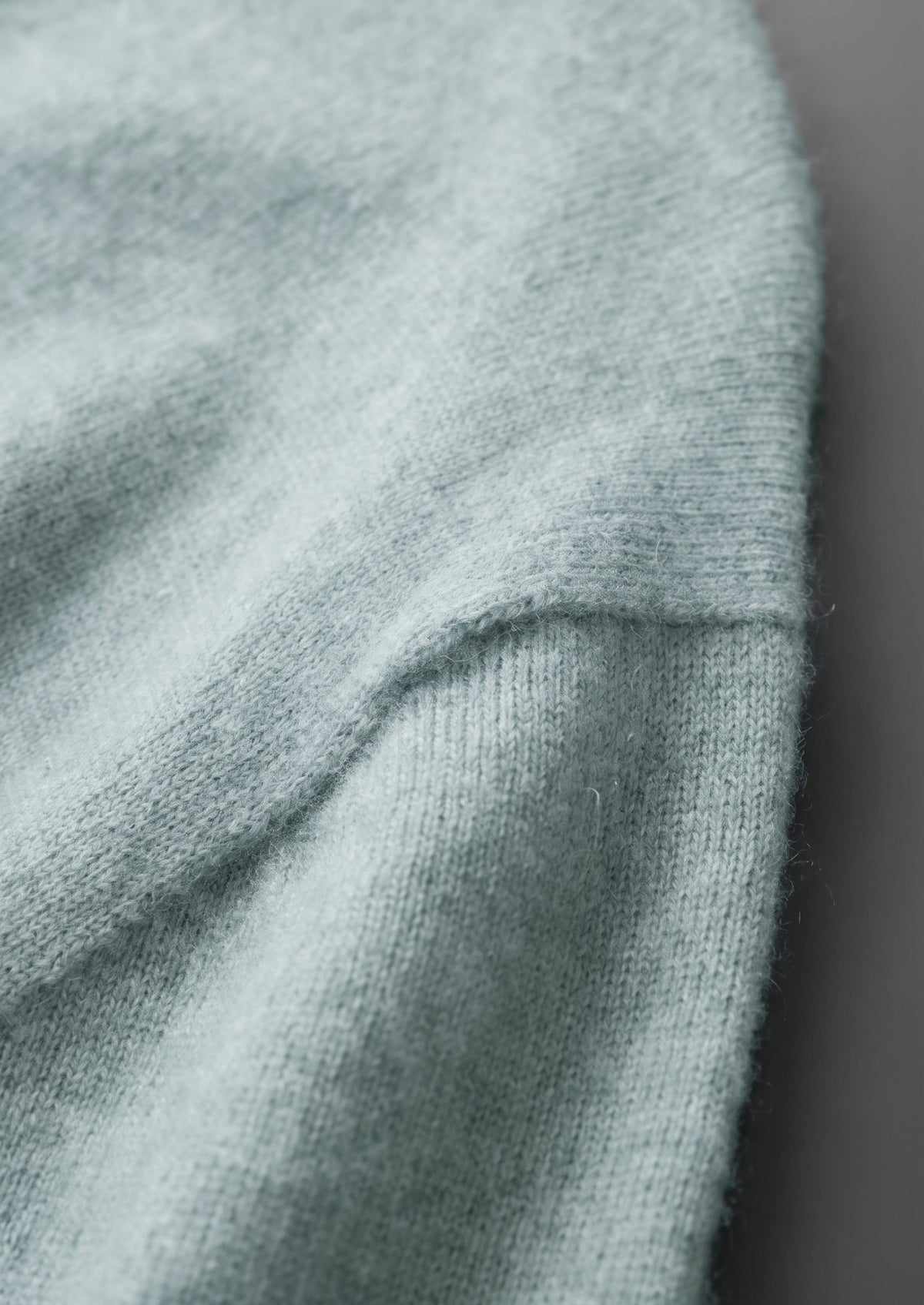 Premium Cashmere Classic Crewneck T-Shirt - Turquoise
