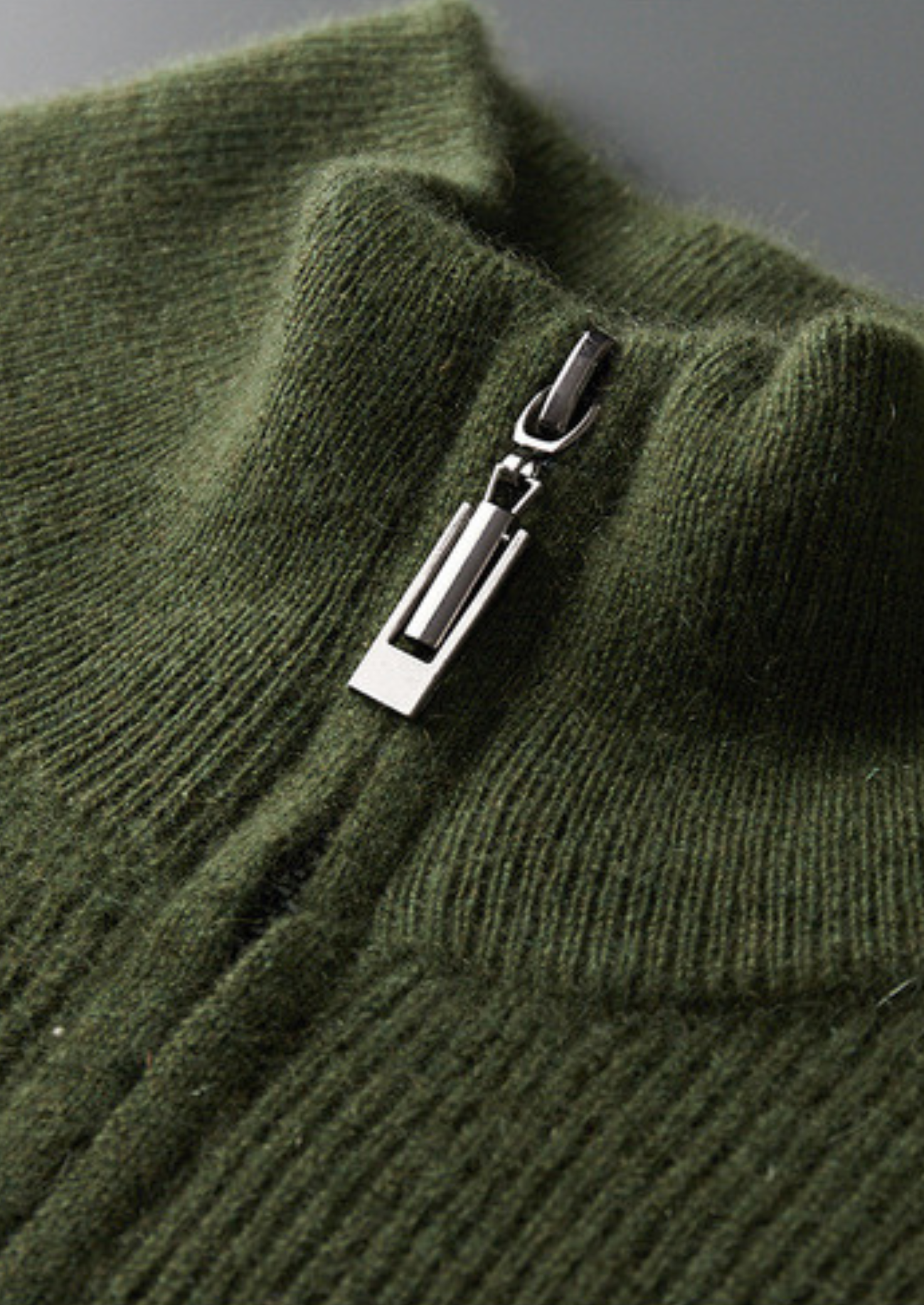 PURE CASHMERE OLIVE RIBBED HALF ZIP