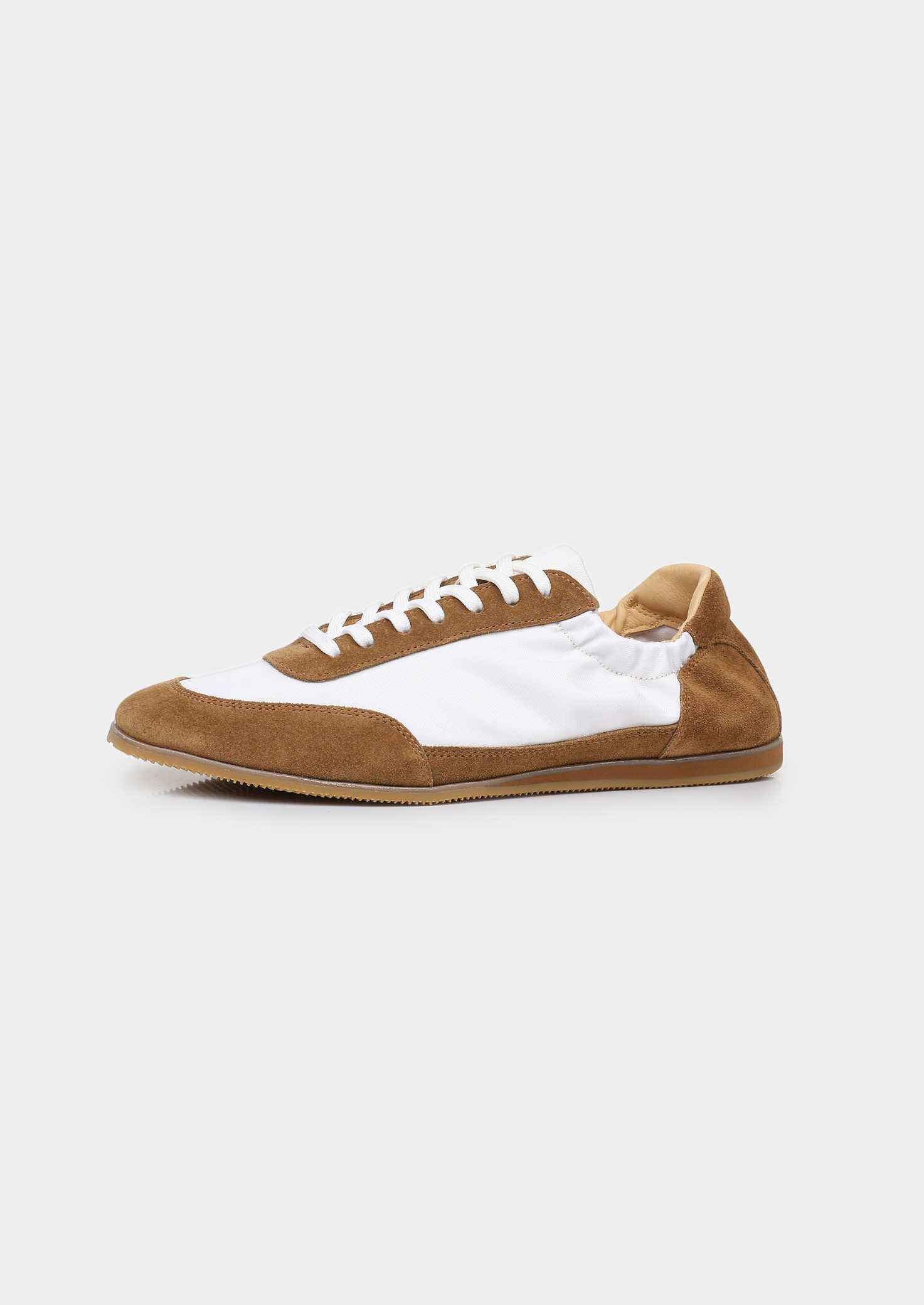 Monaco Caramel Slip-On Retro Runner