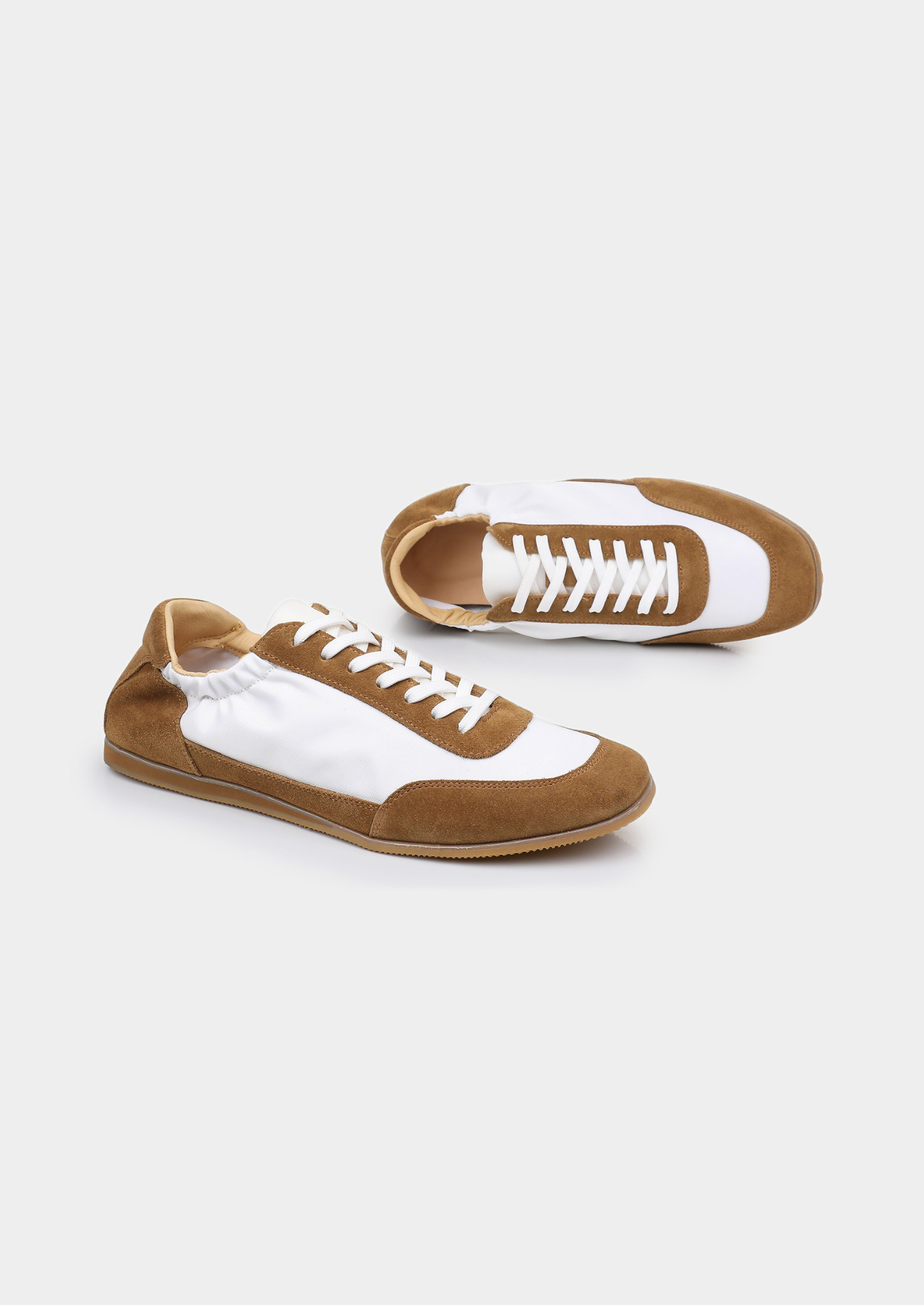 Monaco Caramel Slip-On Retro Runner