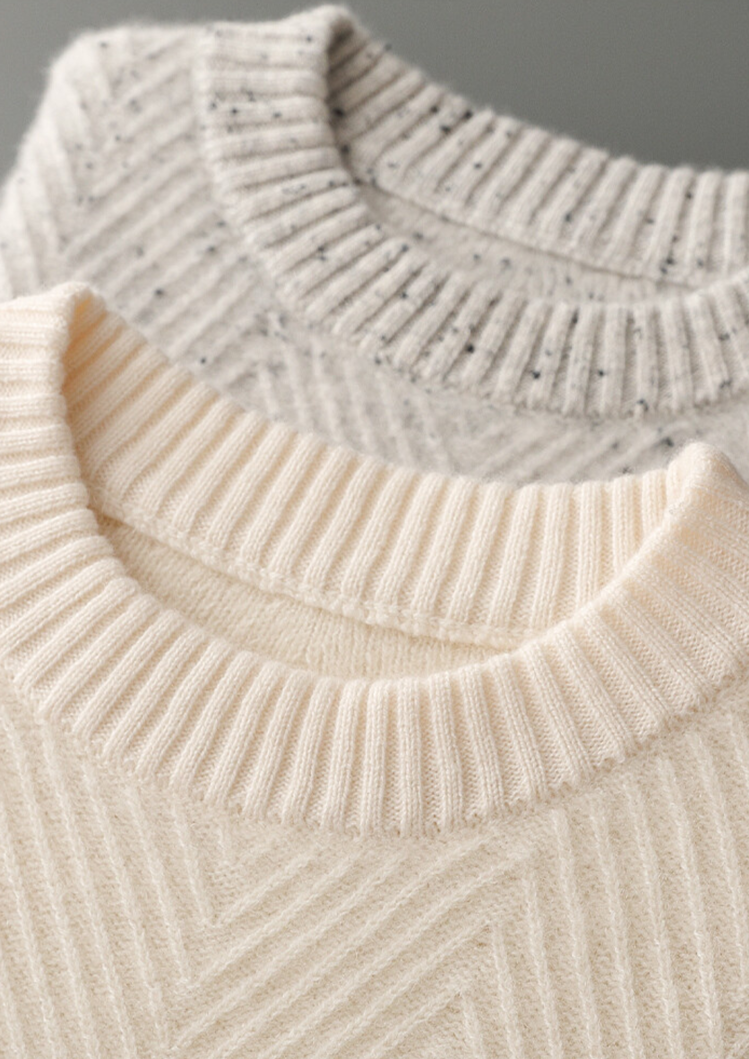 PURE CASHMERE LIGHT GRAY HERRINGBONE CREWNECK