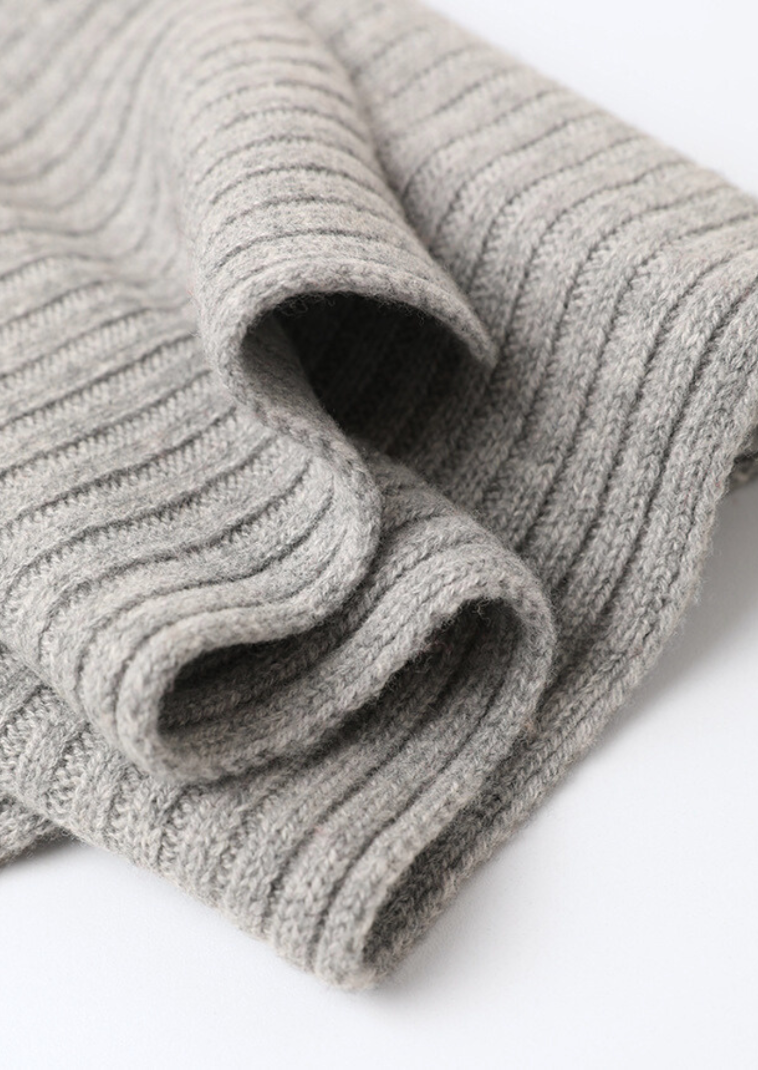 PURE EXTRA-FINE MERINO WOOL WINTERTIME ESSENTIALS - LIGHT GRAY