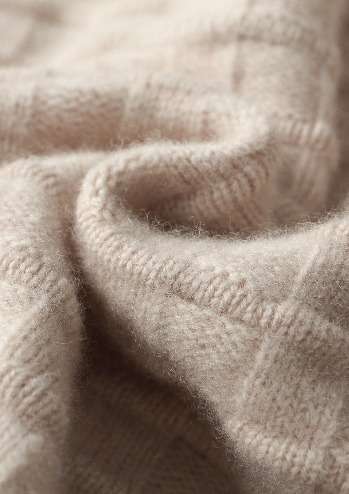 Pure Extra-Fine Merino Wool Textured Hoodie
