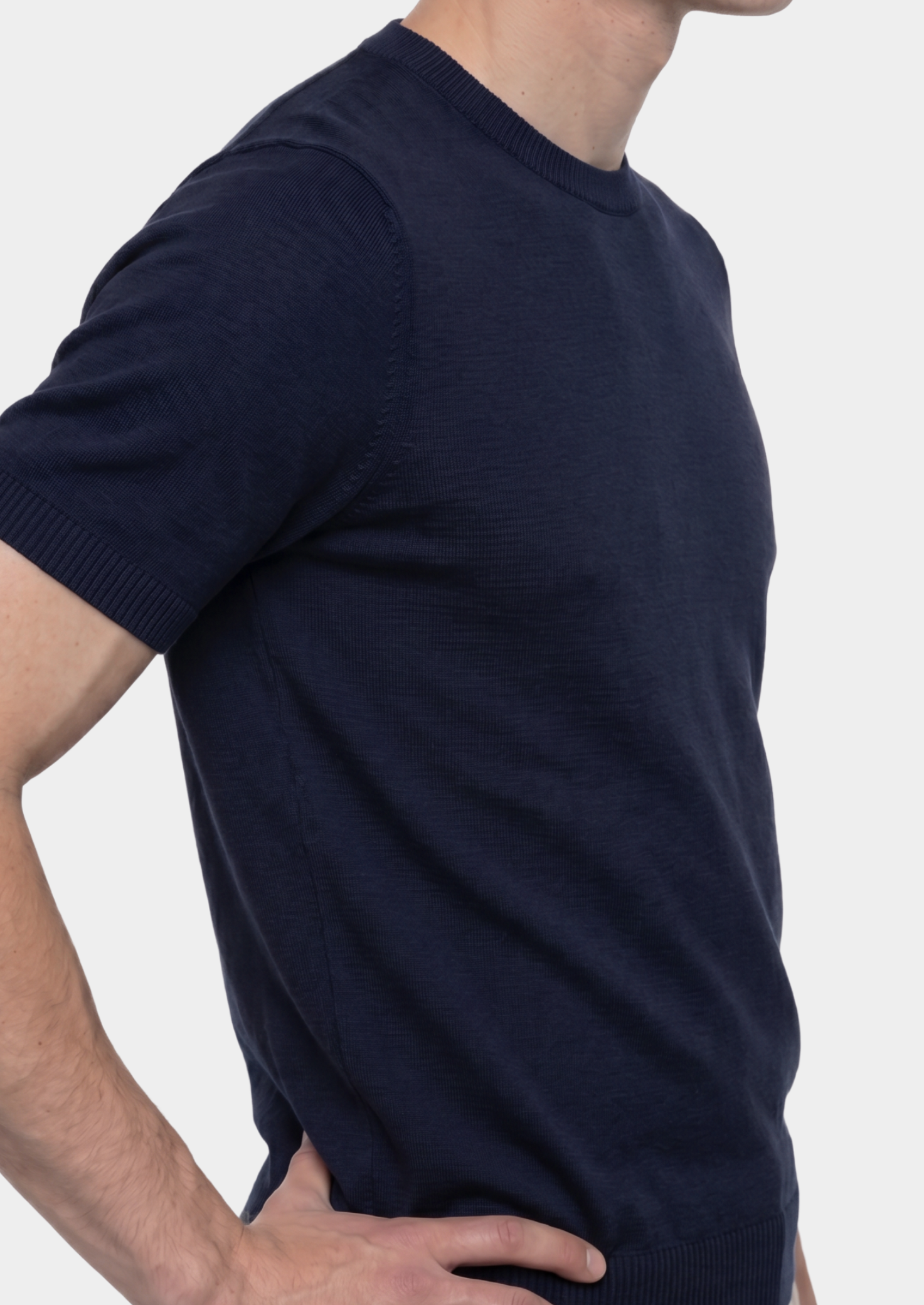 ESSENTIAL NAVY BLUE KNITTED CREWNECK T-SHIRT