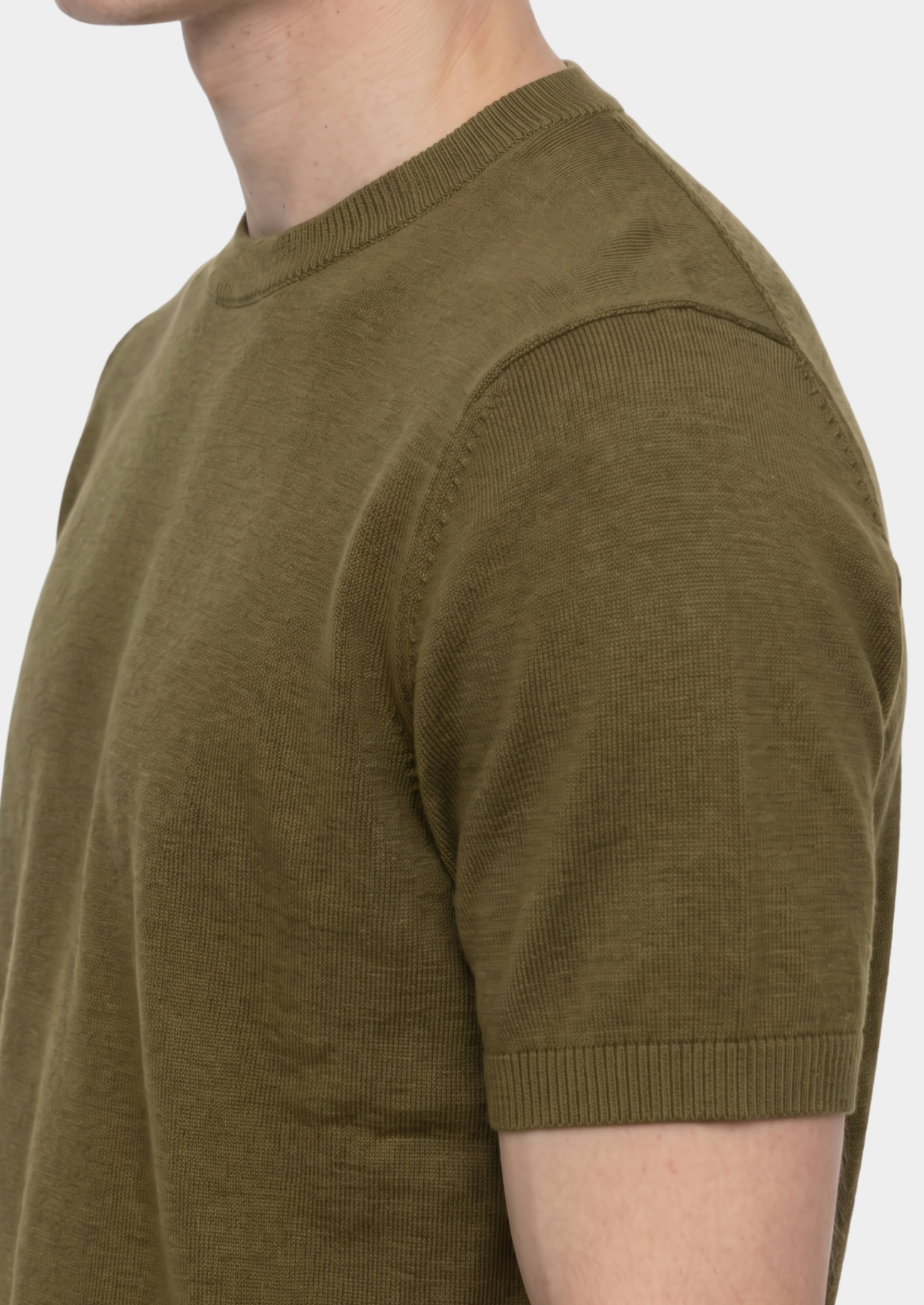 ESSENTIAL OLIVE KNITTED CREWNECK T-SHIRT