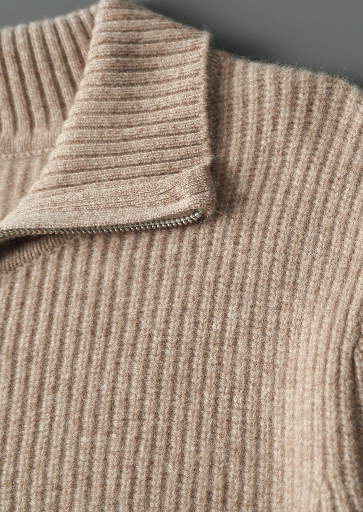 Pure Extra-Fine Merino Wool Ribbed Funnel Neck