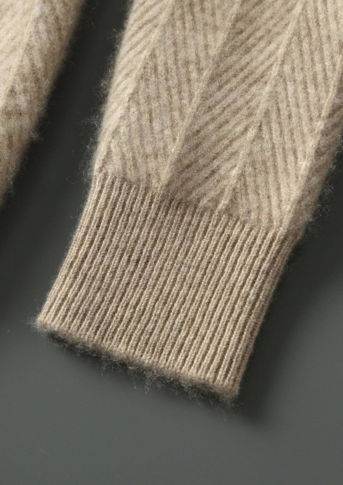 Pure Extra-Fine Merino Wool Herringbone Quarter Zip Sweater