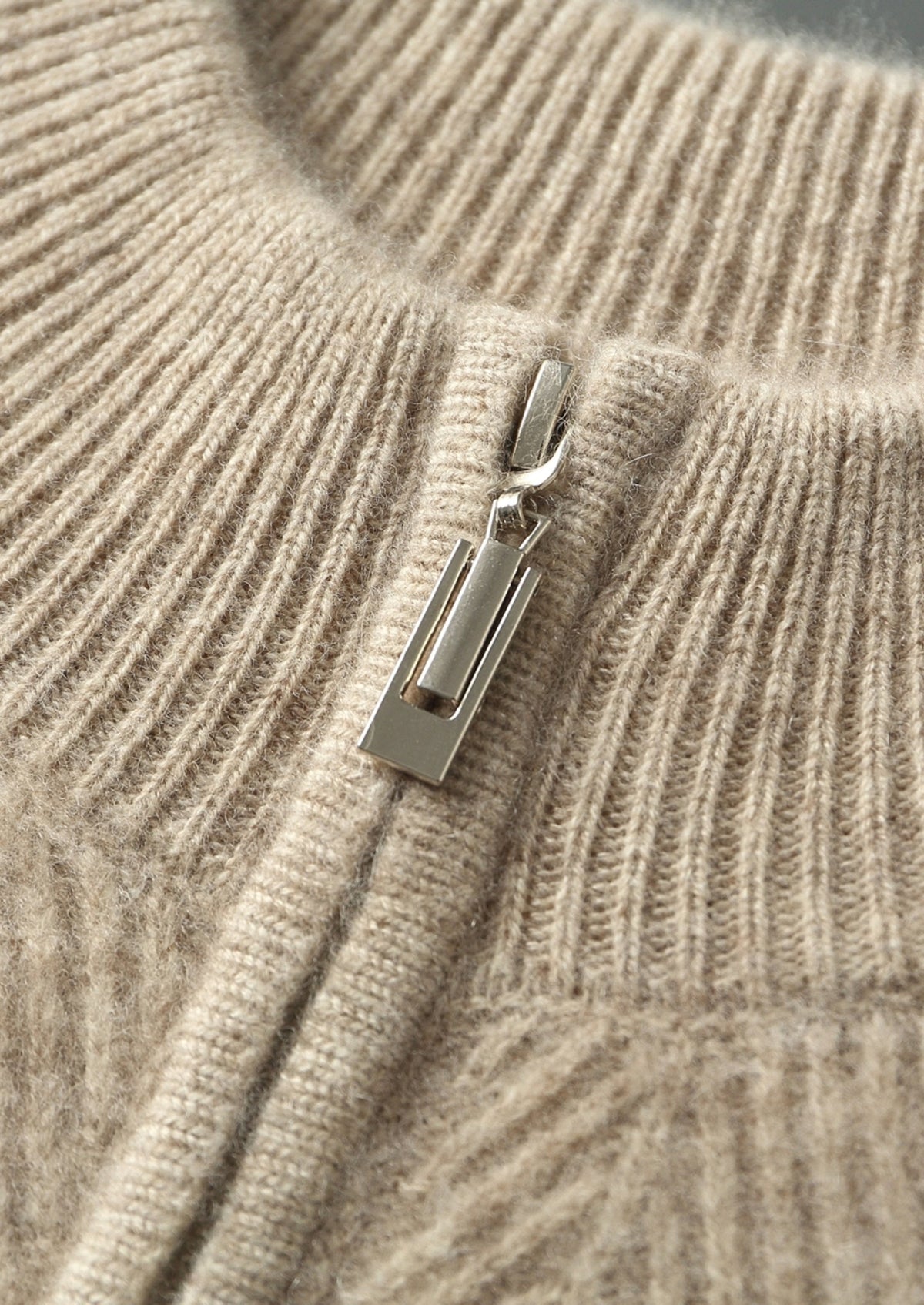Pure Extra-Fine Merino Wool Herringbone Quarter Zip Sweater