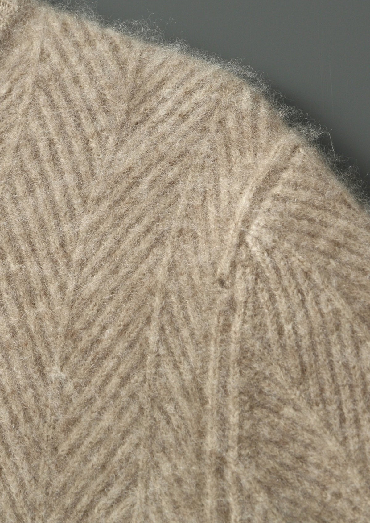 Pure Extra-Fine Merino Wool Herringbone Quarter Zip Sweater