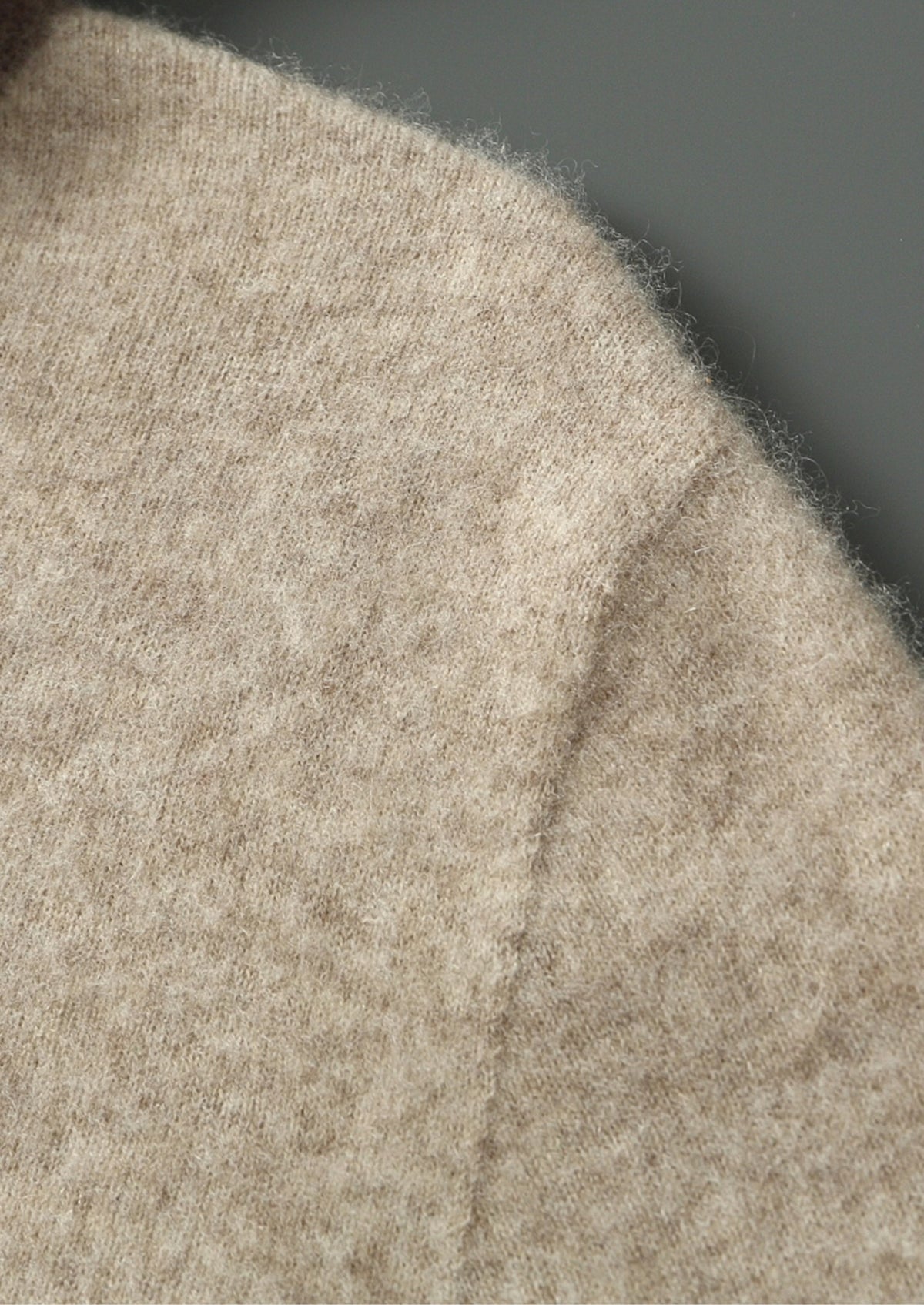 Pure Extra-Fine Merino Wool Two-Tone Leisure Hoodie