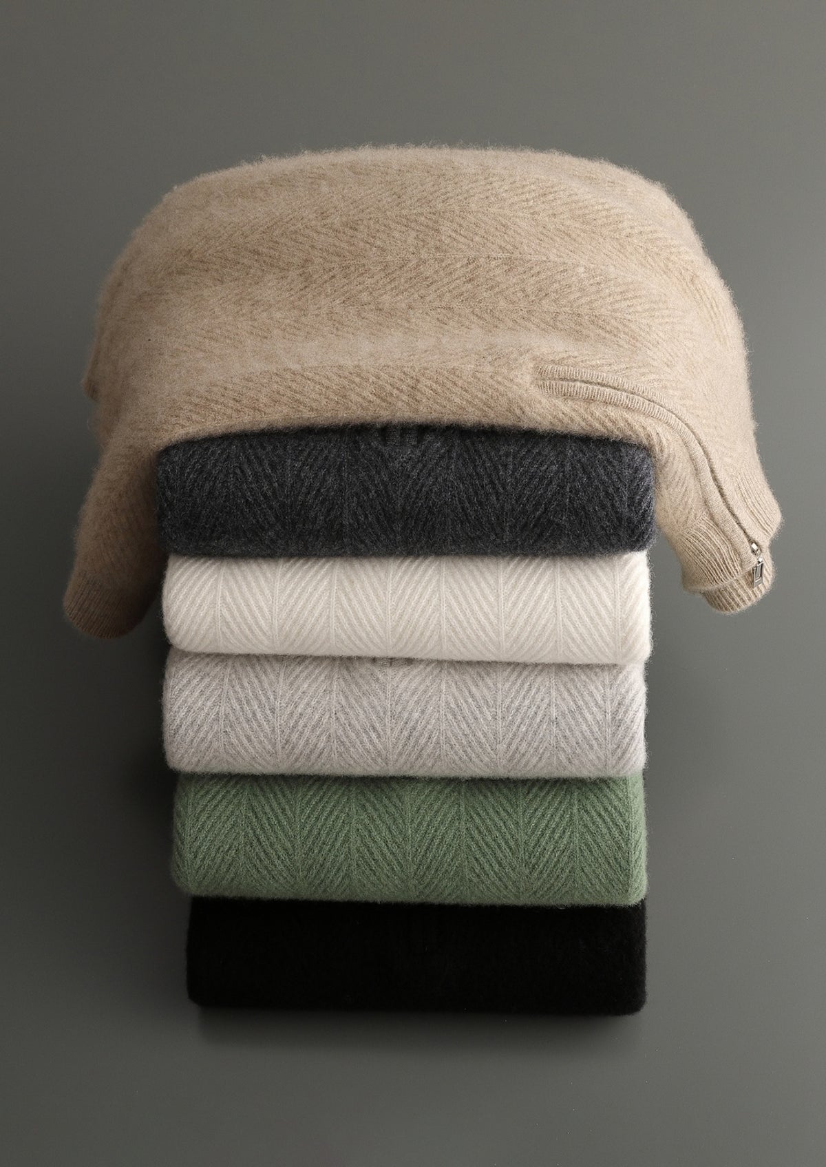 Pure Extra-Fine Merino Wool Herringbone Quarter Zip Sweater