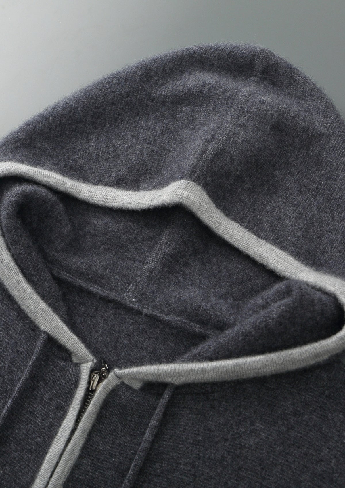 Pure Extra-Fine Merino Wool Two-Tone Zipper Hoodie