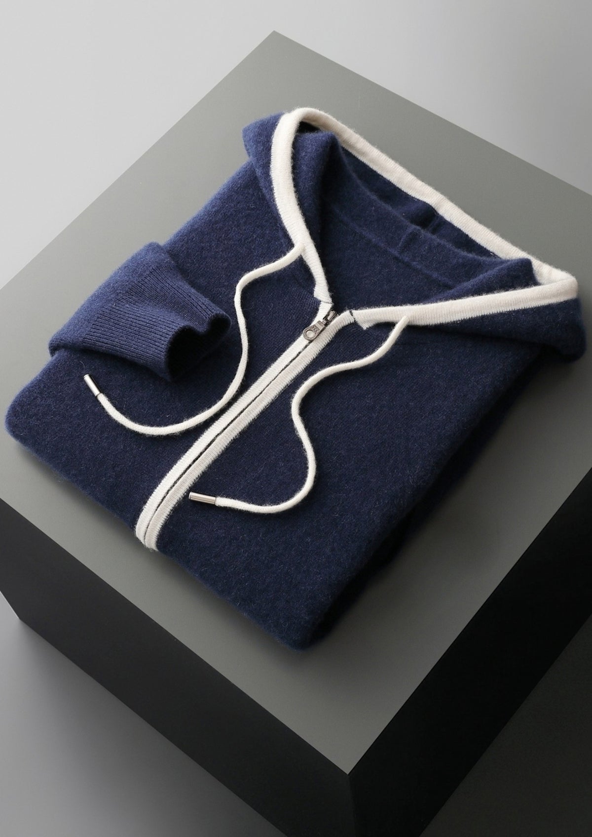 Pure Extra-Fine Merino Wool Contrast Zipper Hoodie