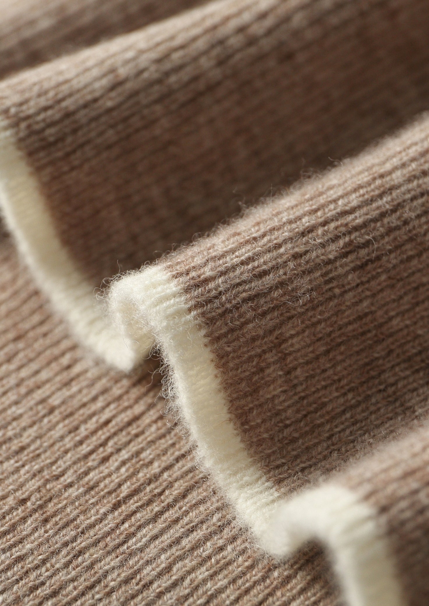 Pure Extra-Fine Merino Wool Contrast Crewneck