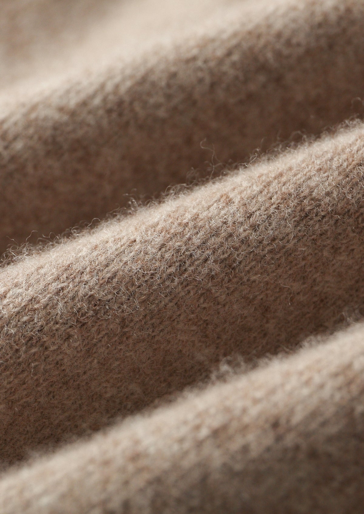 Pure Extra-Fine Merino Wool Zipper Hoodie