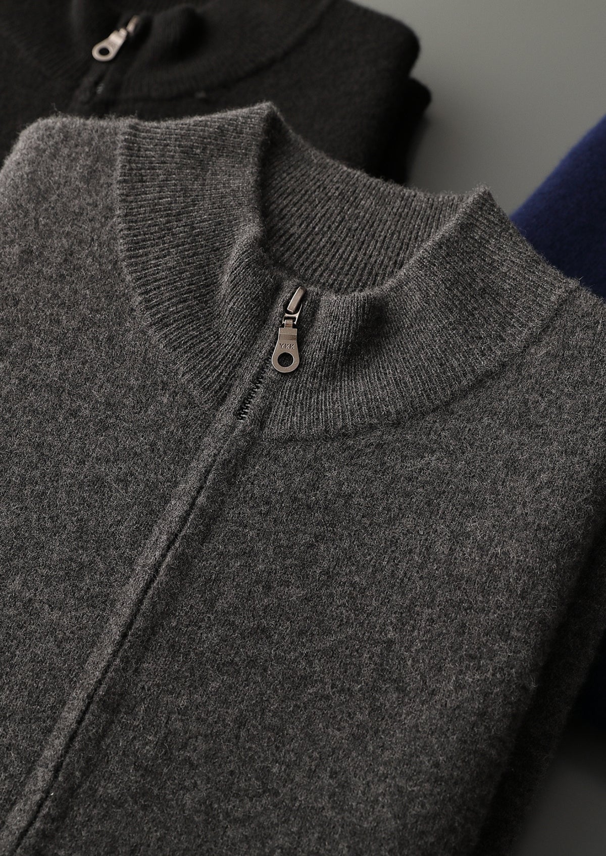 Pure Extra-Fine Merino Wool Zipper Vest