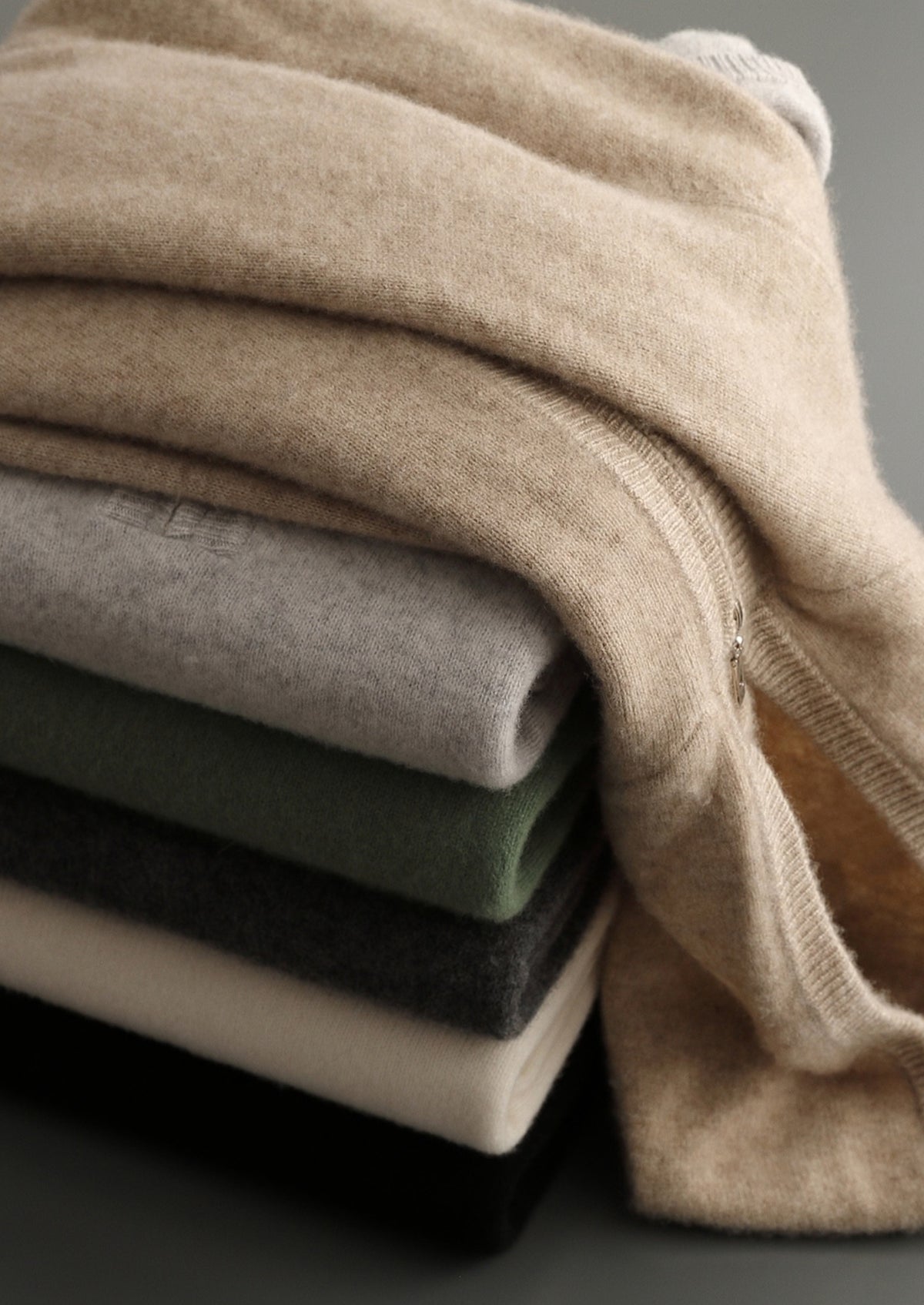 Pure Extra-Fine Merino Wool Quarter-Zip Hoodie